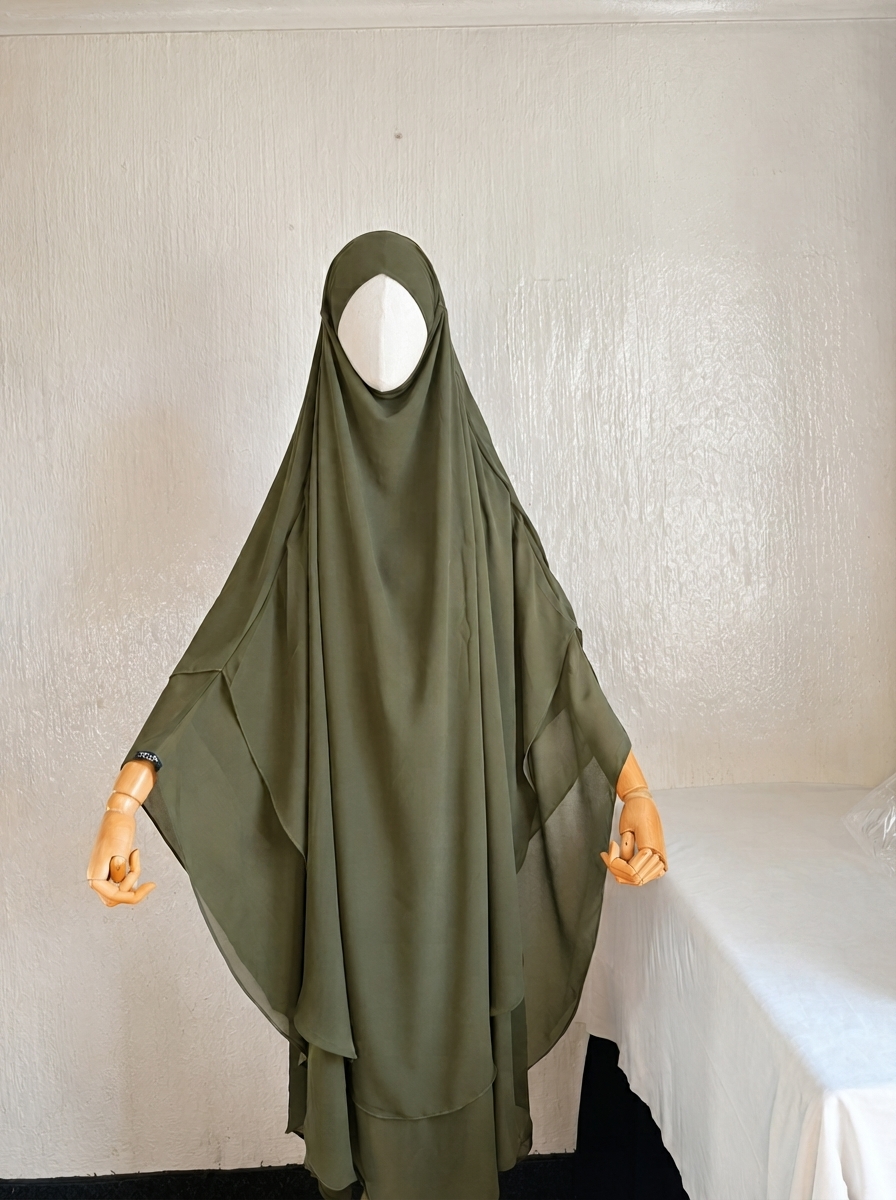 EARTH GREEN – KHIMAR BIDAYA