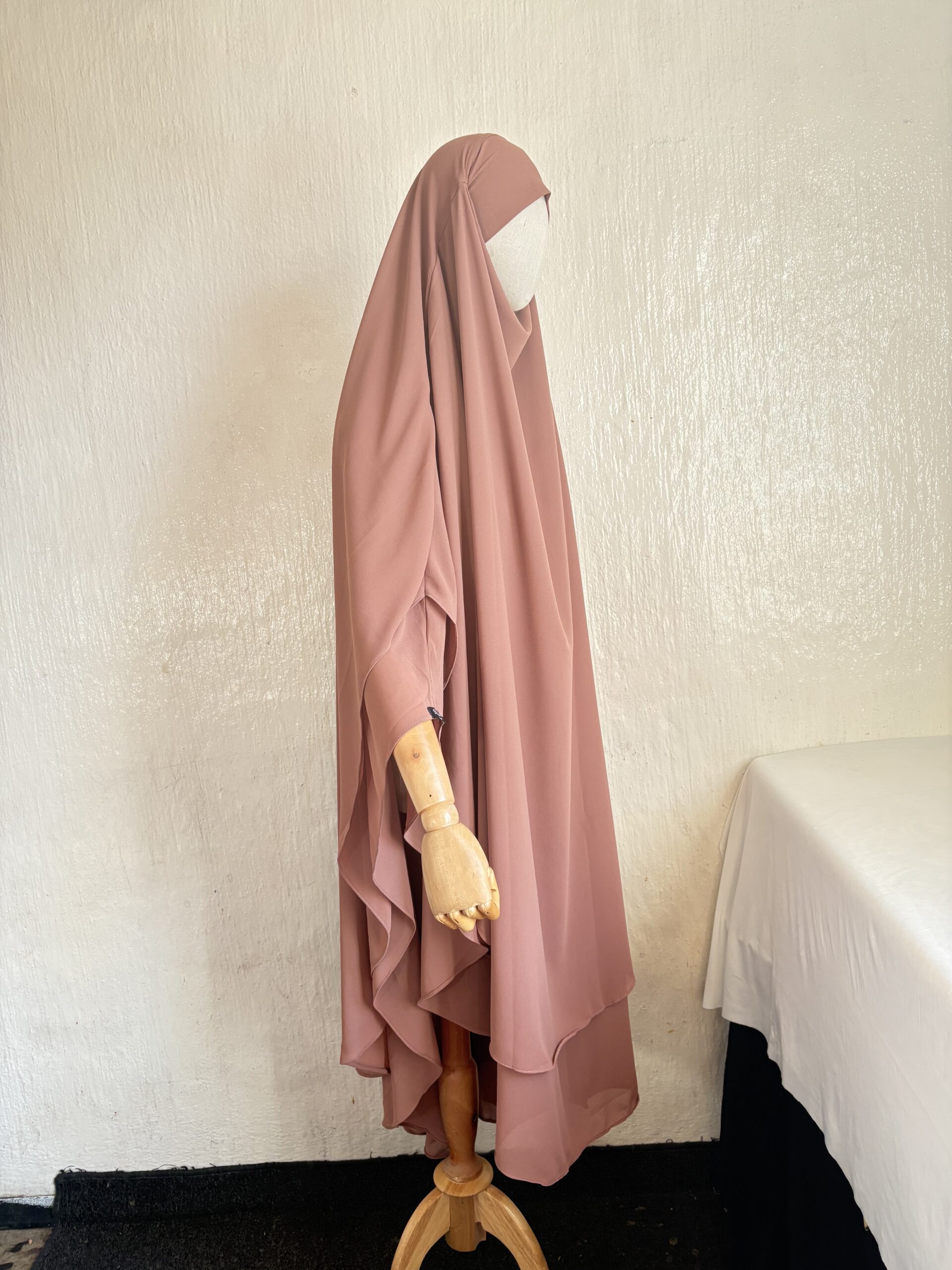 DEEP BLUSH – KHIMAR BIDAYA - Image 2